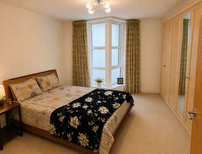 Room in a shared flat, Barrier Point Road, E16 Main Photo