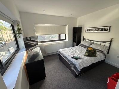 Double Room with En Suite - Finsbury Park  Main Photo