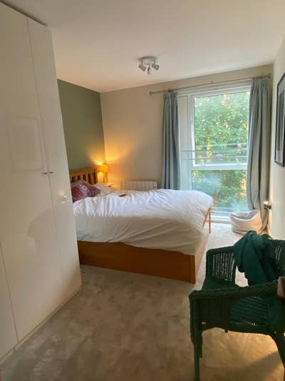 Larger room in 2 bed East Dulwich Flat Main Photo