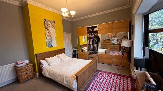 Spacious Double En-Suite Room – Droitwich Spa Main Photo