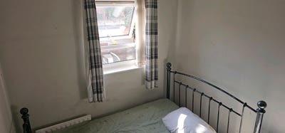 Single room with double bed Main Photo