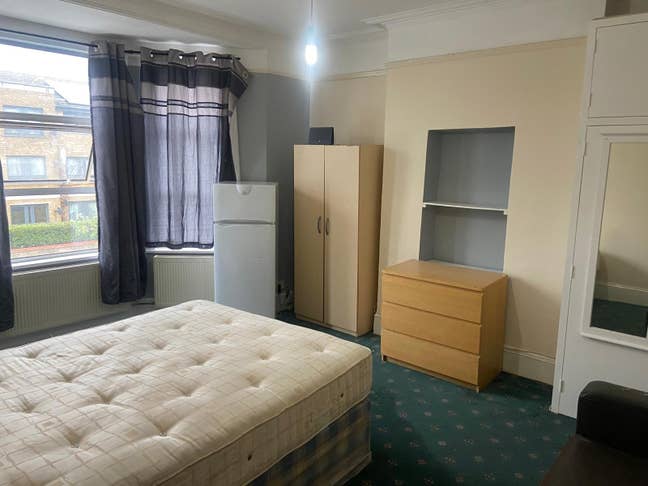 ✨🛏️ Double Room to Let in - Harlesden Main Photo