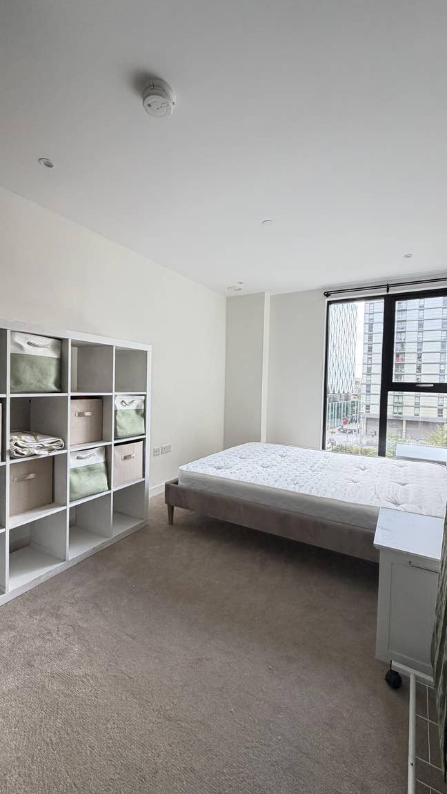 Double Room in Salford Quays Main Photo
