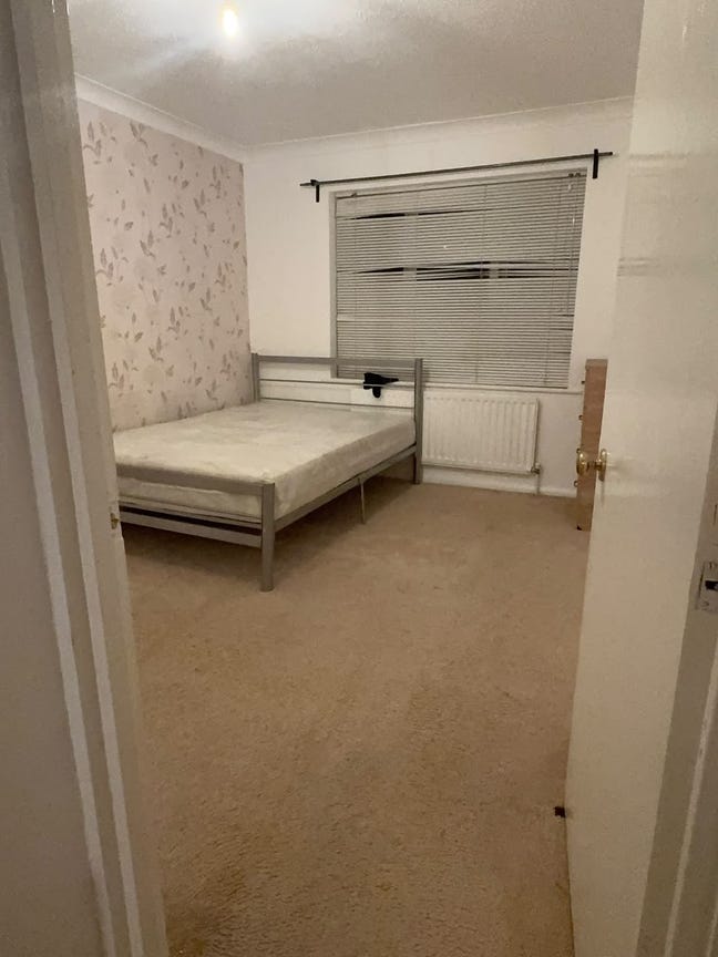 Big beautiful double room in Purley  Main Photo