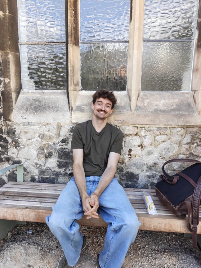 PhD student (26) looking for double room Main Photo