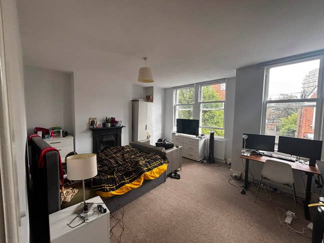 Massive Double Room in Clapham North 🏡 Main Photo