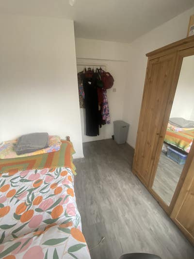 4 bed house Clapham South west London woth garden  Main Photo