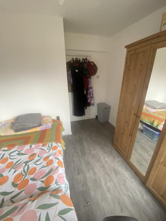 4 bed house Clapham South west London woth garden  Main Photo