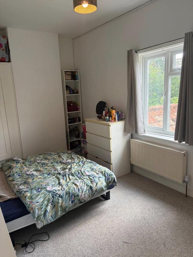 Room in a Shared House, The Street, IP19 Main Photo