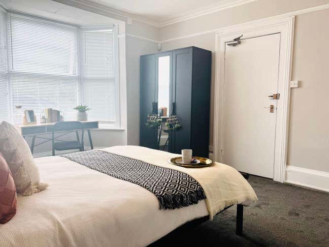 A lovely place to call home without the price tag! Main Photo