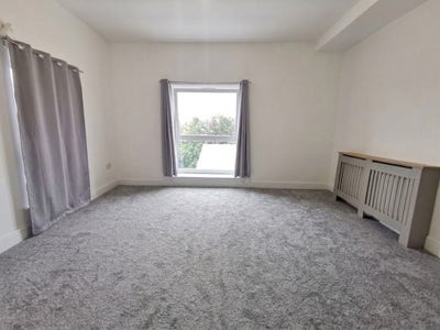 🏡 1-Bedroom Flat | Mount Pleasant |Un-Furnished Main Photo
