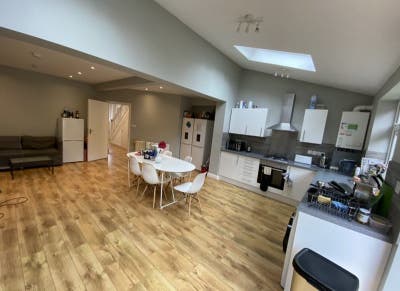 🎉Comfy room  in a fantastic House🎉 Main Photo