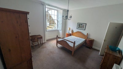 Double Bedroom in Central New Town Flat Main Photo
