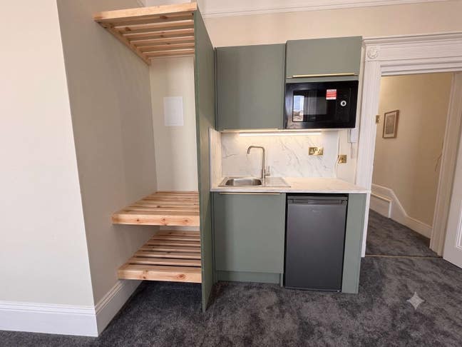 4 Stylish Ensuites — Bills Included — Gloucester Main Photo