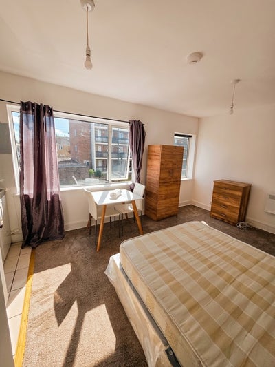 ✅ UC & Housing Benefit 1 Bed Plumstead SE18 🏡 Main Photo