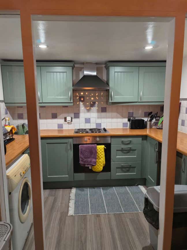 Lovely flat with room to rent in the heart of city Main Photo