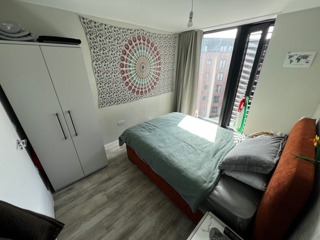 Double En-suite Room in Modern Cardiff Flat - &pound;660 Main Photo