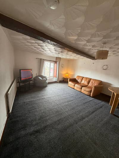 Room to Let All Inclusive  Main Photo