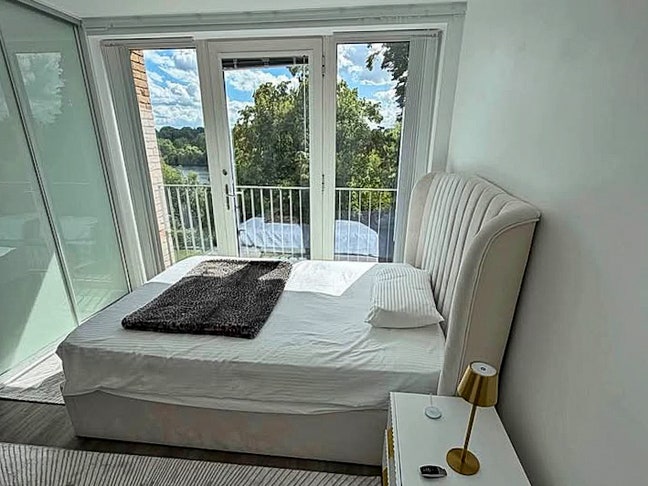 Bright Double Room | Hendon Waterside | All Bills  Main Photo