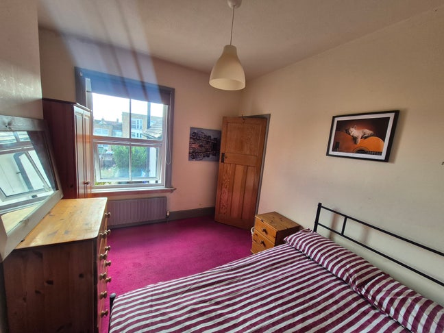Spacious ☀️ double room to rent Main Photo
