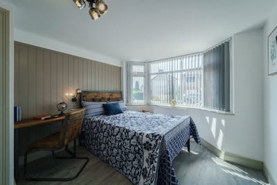 Brand-New Modern Room & Studio – All Bills Include Main Photo