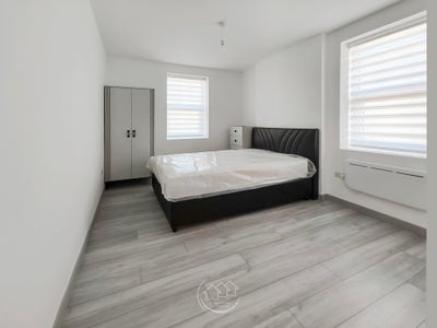 Stunning High Spec En-Suite Room Main Photo
