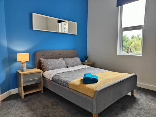 Double Bedroom available in a Houseshare In WSM Main Photo