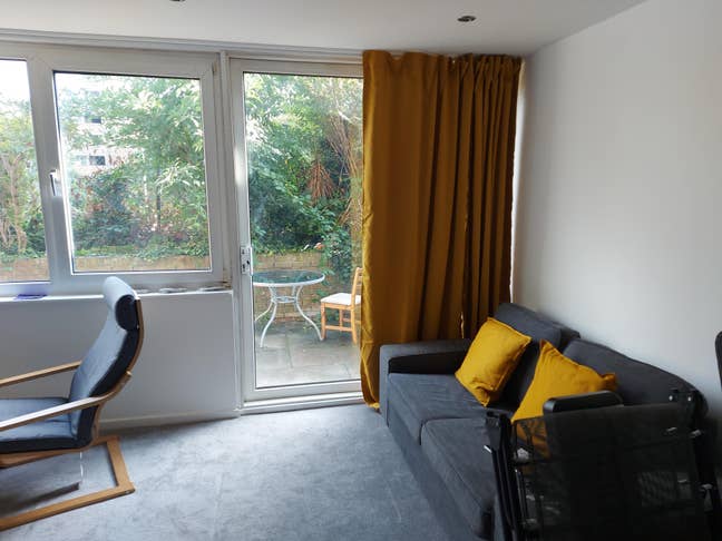 Double Bed Single Room Near Crouch End Main Photo