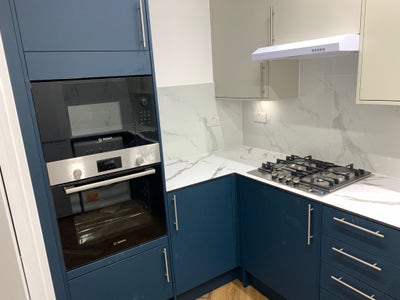 2 Bed Flat - Green Lanes, London N4  Main Photo