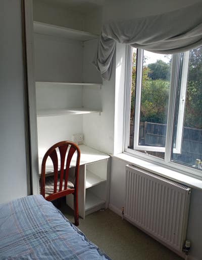 2 rooms in Frome available in quiet location Main Photo
