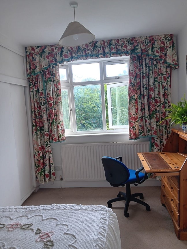 Double and furniture bedroom  Main Photo