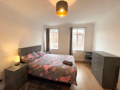 Double Rooms in Beckenham Junction Main Photo
