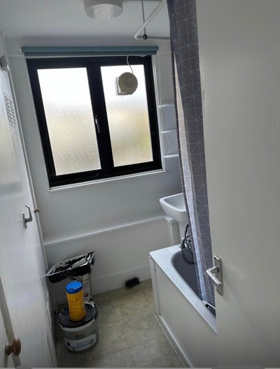 2 bedroom apartment  Main Photo
