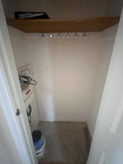 Flatmate needed for a 2 Bedroom flat Main Photo