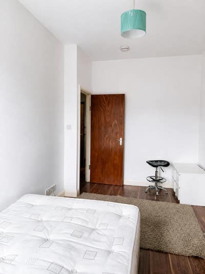 2 Bed Flat, Wightman Road, N4 Main Photo