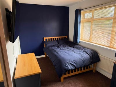 Newly decorated double room Main Photo