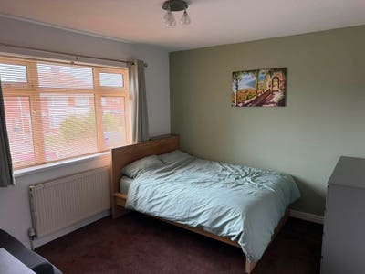 Newly decorated double room Main Photo