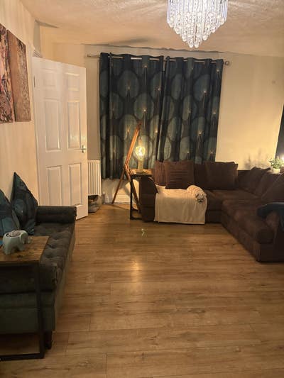 Live in Landlord. Own kitchen area .  Main Photo