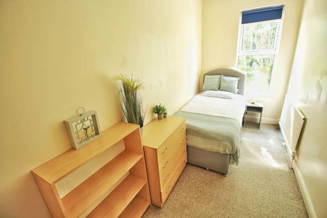 🛏️✨ Stylish Single Room | 🎉 &pound;300 OFF  Main Photo