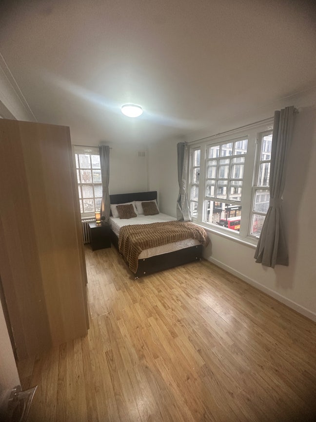 Double Room Available near Marble Arch Zone 1! Main Photo
