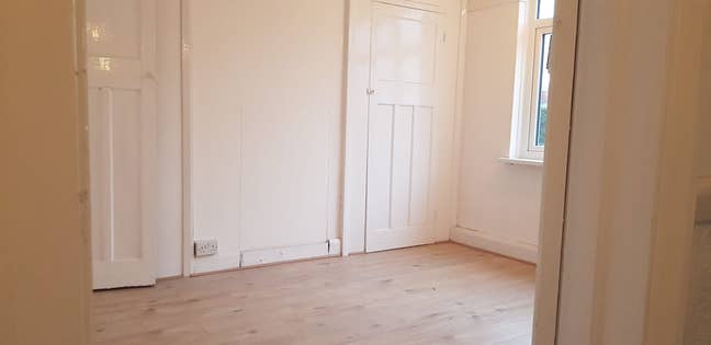 Double room available for rent Main Photo