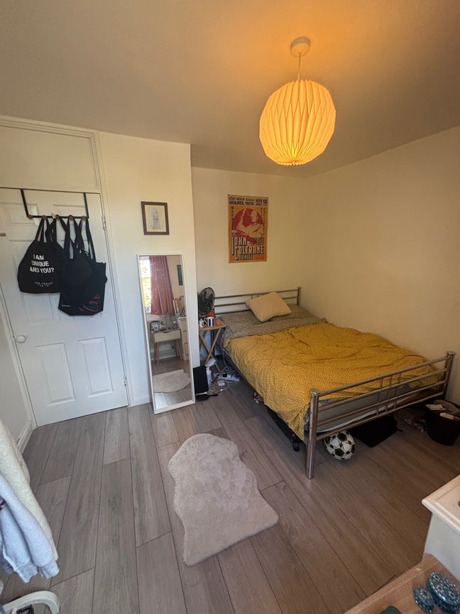 Room available in Hoxton Main Photo