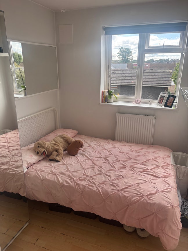 🏡 Room available  Main Photo
