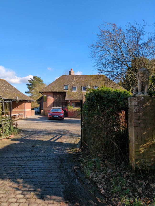 Ensuite room in quiet spot near Abingdon Main Photo