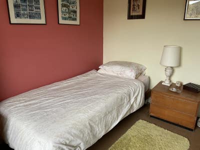 Semi detached 4 bedroom house in pretty village Main Photo