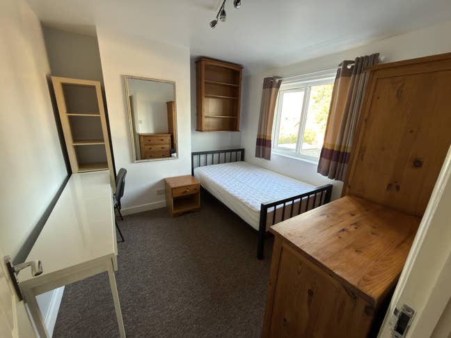 New! Cowley / Oxford Double Room: Nov 20Th   Main Photo