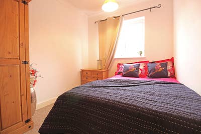 🏡Beautiful Double Room High-speed internet!  Main Photo