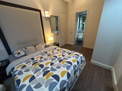 Furnished Room at Lawrence House Main Photo