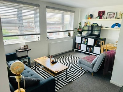 Fantastic flat in heart of Balham Main Photo