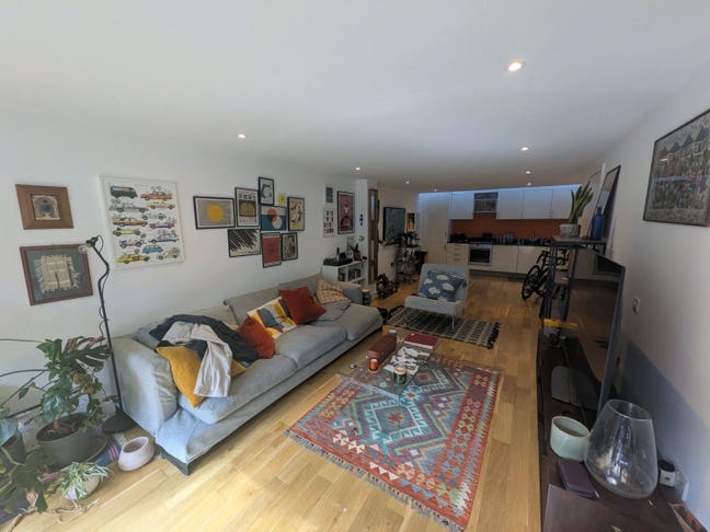 Dalston/De Beauvoir, gated mews, terraced house Main Photo